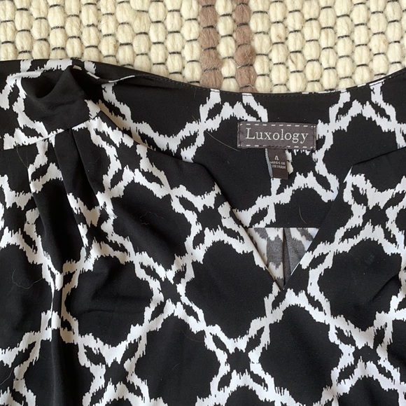 Tunic dress black and white - Picture 2 of 4